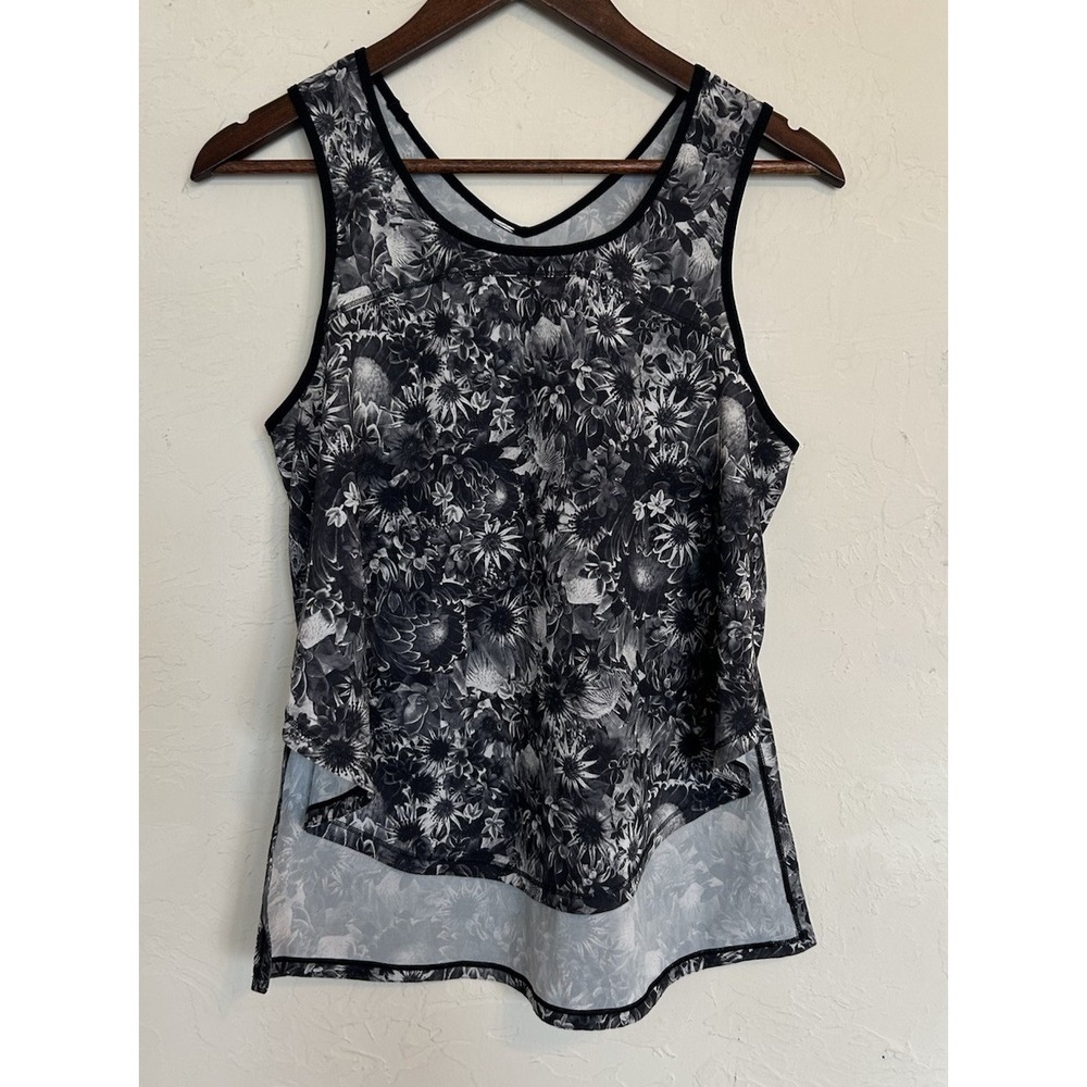 Lululemon Flowabunga Run Split Singlet Dark Floral Tank M Lightweight Sporty
